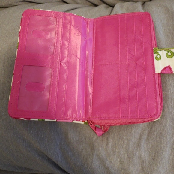 Wallet - Picture 2 of 3